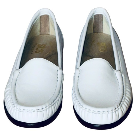 SAS Simplify - Everyday Loafer White Leather Loafers Size 6 S Narrow - Picture 2 of 8